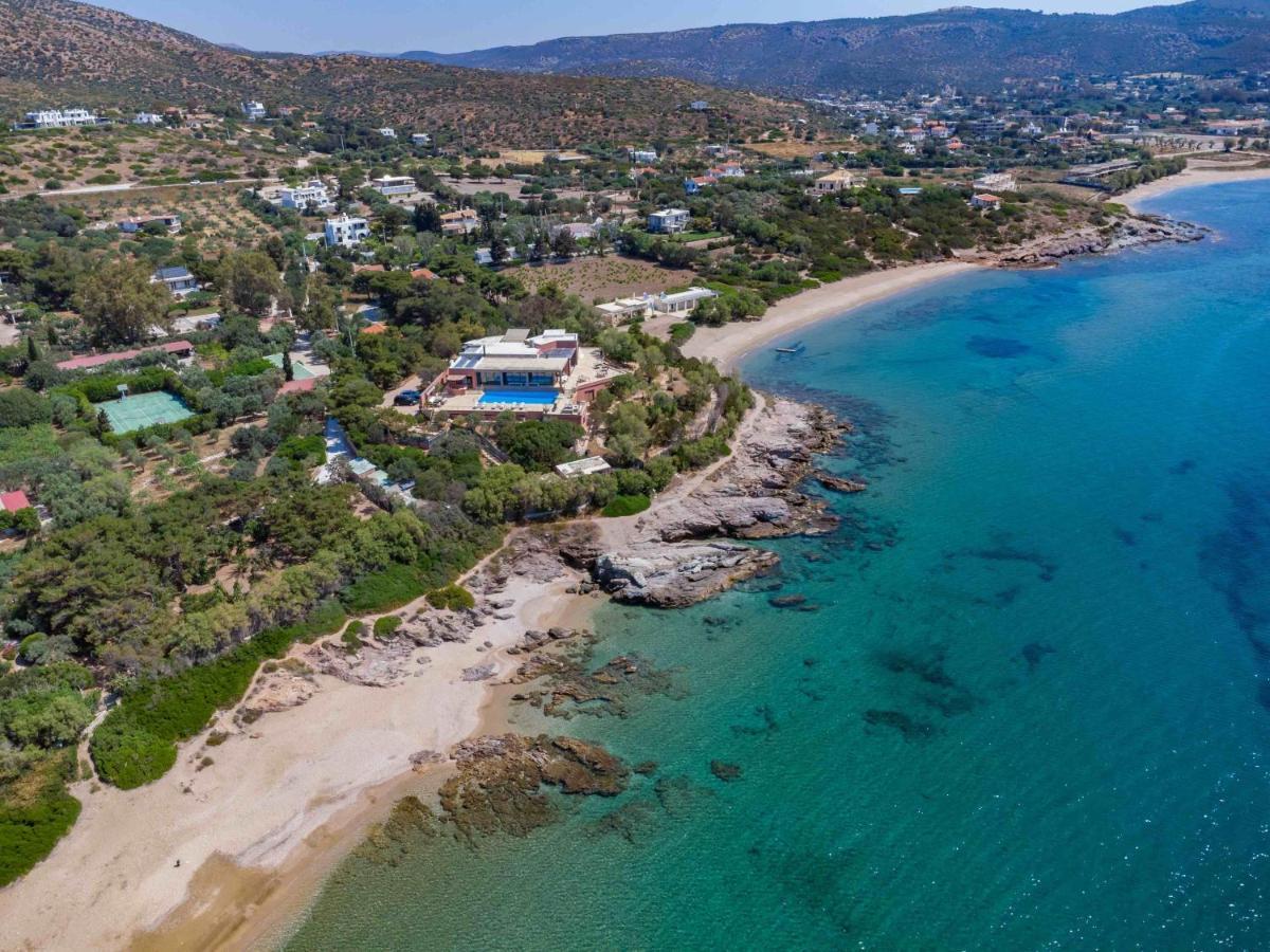 Black Diamond Beachfront Pool Villa Pasithea In Sounio, Athens Сунион Экстерьер фото