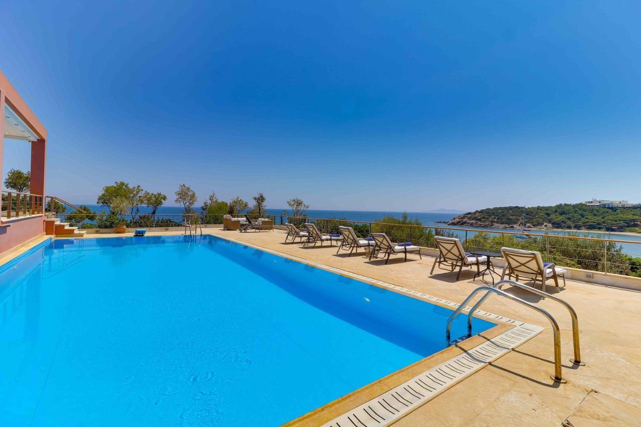 Black Diamond Beachfront Pool Villa Pasithea In Sounio, Athens Сунион Экстерьер фото