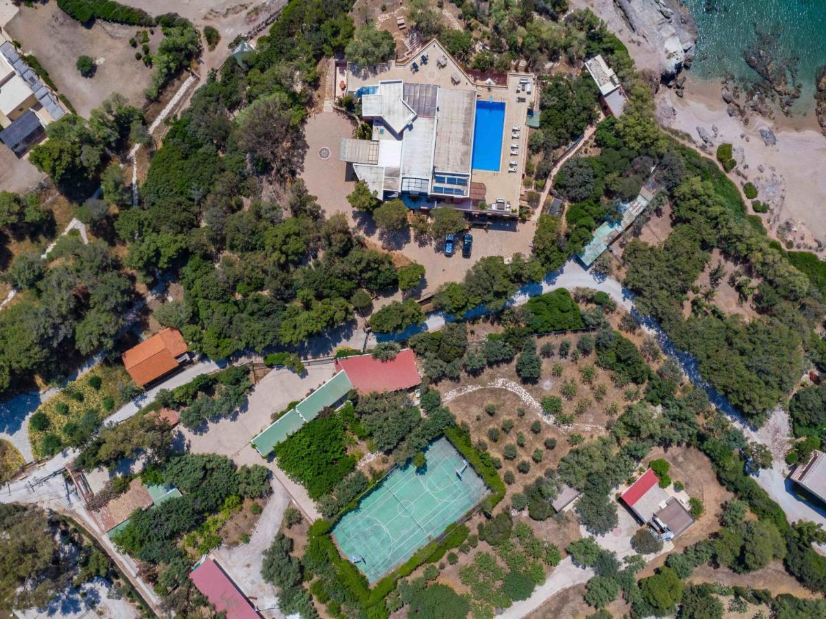 Black Diamond Beachfront Pool Villa Pasithea In Sounio, Athens Сунион Экстерьер фото