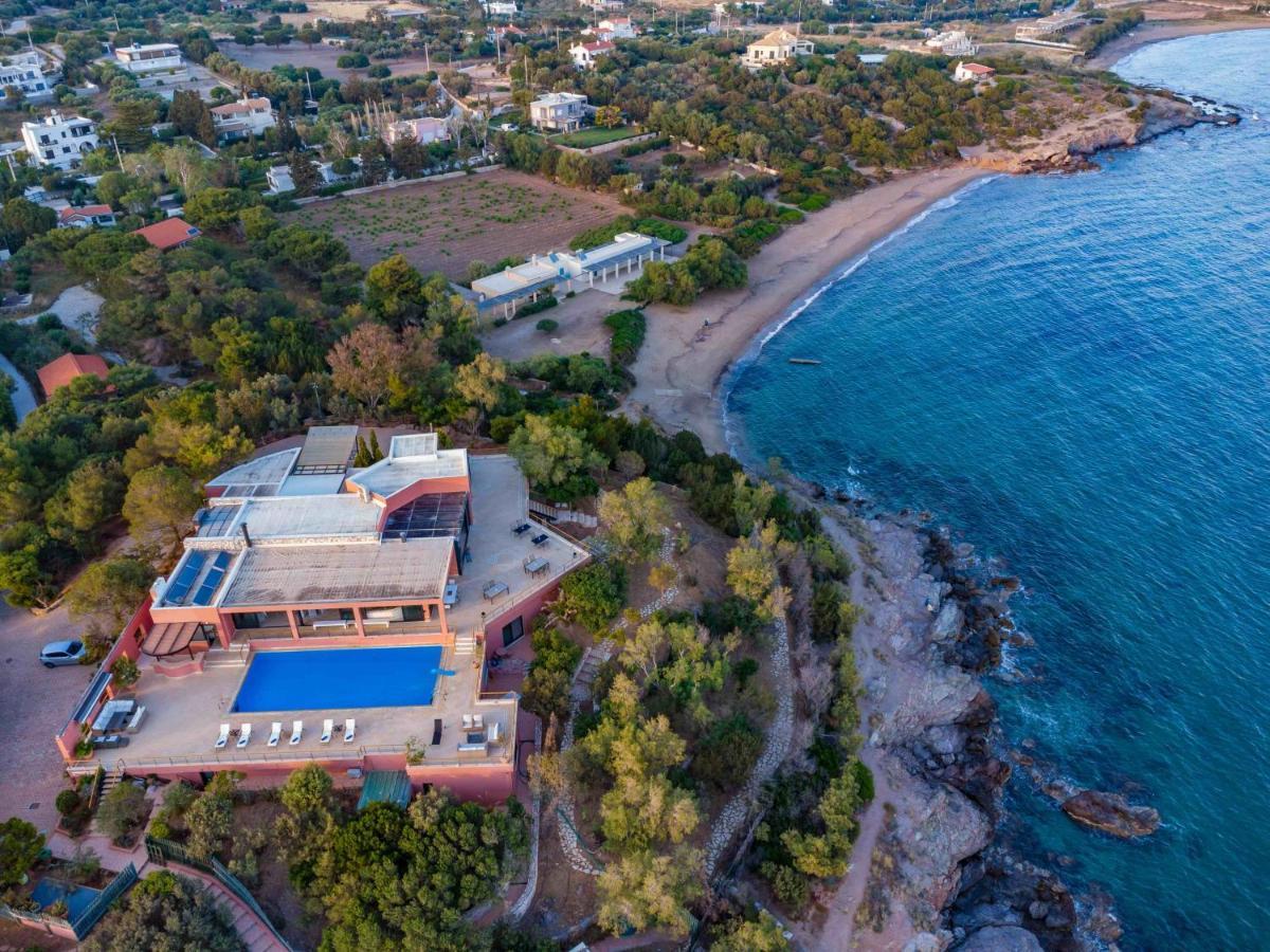 Black Diamond Beachfront Pool Villa Pasithea In Sounio, Athens Сунион Экстерьер фото