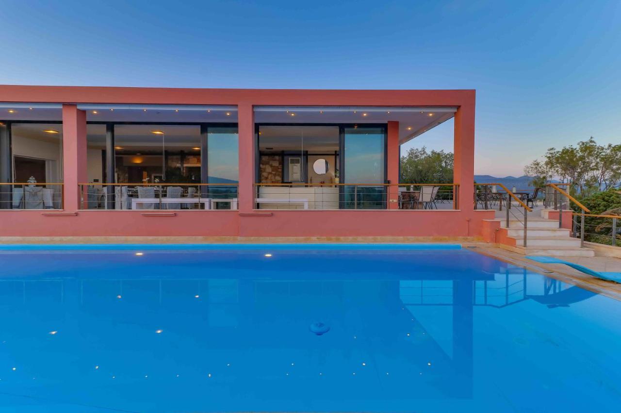 Black Diamond Beachfront Pool Villa Pasithea In Sounio, Athens Сунион Экстерьер фото