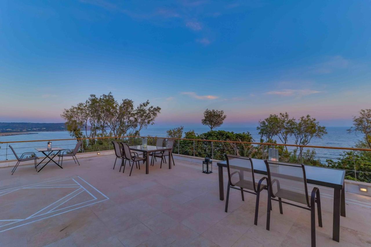 Black Diamond Beachfront Pool Villa Pasithea In Sounio, Athens Сунион Экстерьер фото